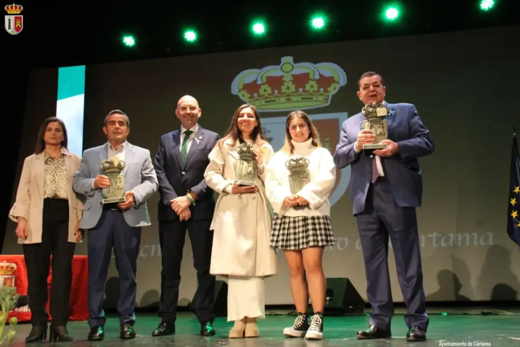 Cártama rinde homenaje a sus vecinos en la XIX Gala del Día de Andalucía
